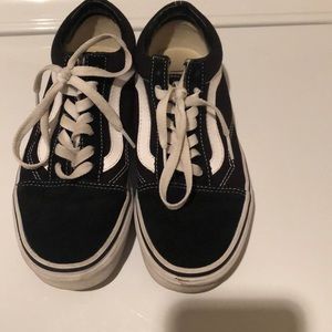 Black vans